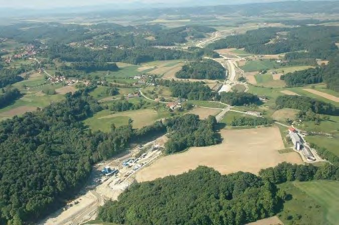 Slika 5: Pokriti vkop in predor Cogetinci