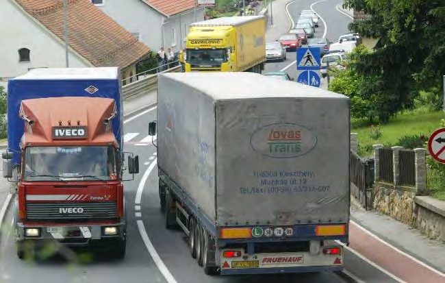 Slika 5: Protesti v Gornji Radgoni zaradi nemogočih življenjskih pogojev, ki jih je povzročal težek tovorni