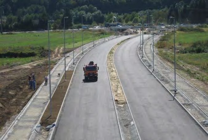Slika 4: : Gradnja III. etape do Lackove ceste in krožišče na Lackovi cesti s podhodi